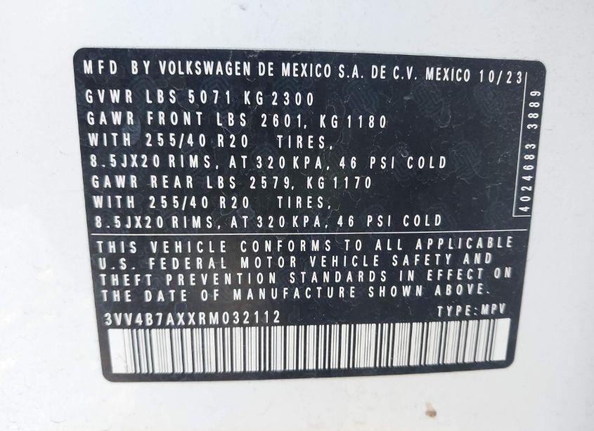 Photo 9 of 2024 Volkswagen Tiguan 2.0T SEL R-LINE (VIN 3VV4B7AXXRM032112)