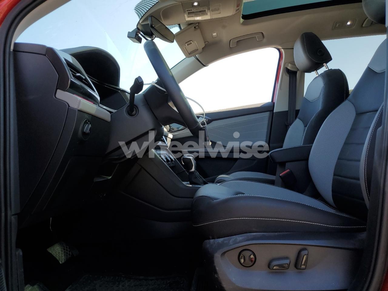 Photo 7 of 2024 VOLKSWAGEN TAOS SEL (VIN 3VV4X7B20RM037114)