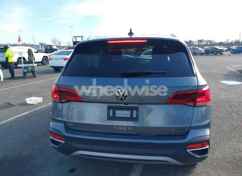 Photo 16 of 2023 Volkswagen Taos 1.5T SEL (VIN 3VV4X7B23PM360604)