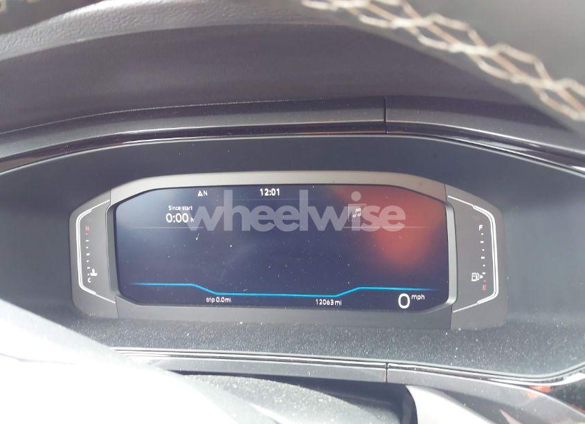 Photo 7 of 2024 Volkswagen Taos 1.5T SEL (VIN 3VV4X7B29RM036589)