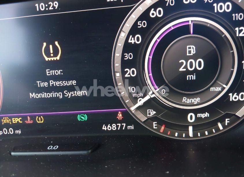 Photo 16 of 2018 Volkswagen Tiguan 2.0T SEL PREMIUM (VIN 3VV5B7AX0JM218427)