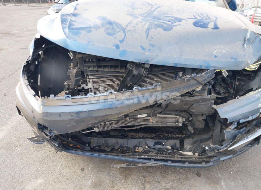 Photo 6 of 2018 Volkswagen Tiguan 2.0T SEL PREMIUM (VIN 3VV5B7AX0JM218427)