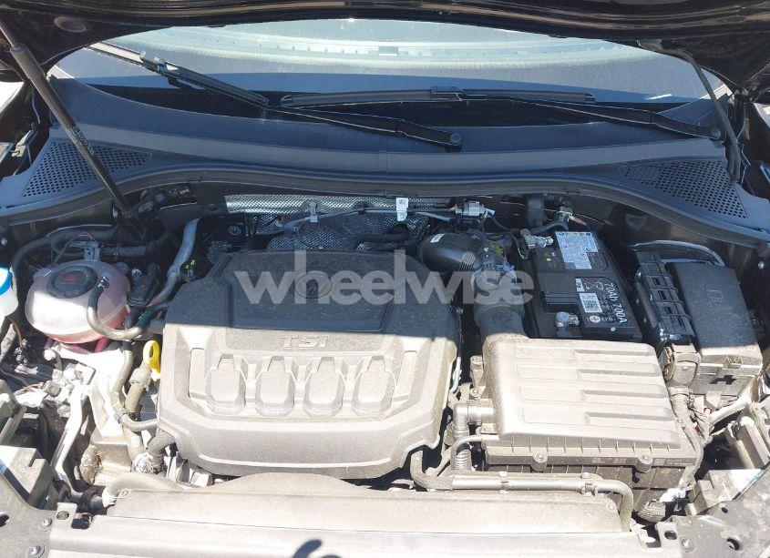 Photo 10 of 2024 Volkswagen Tiguan 2.0T WOLFSBURG EDITION (VIN 3VV5B7AX7RM232983)