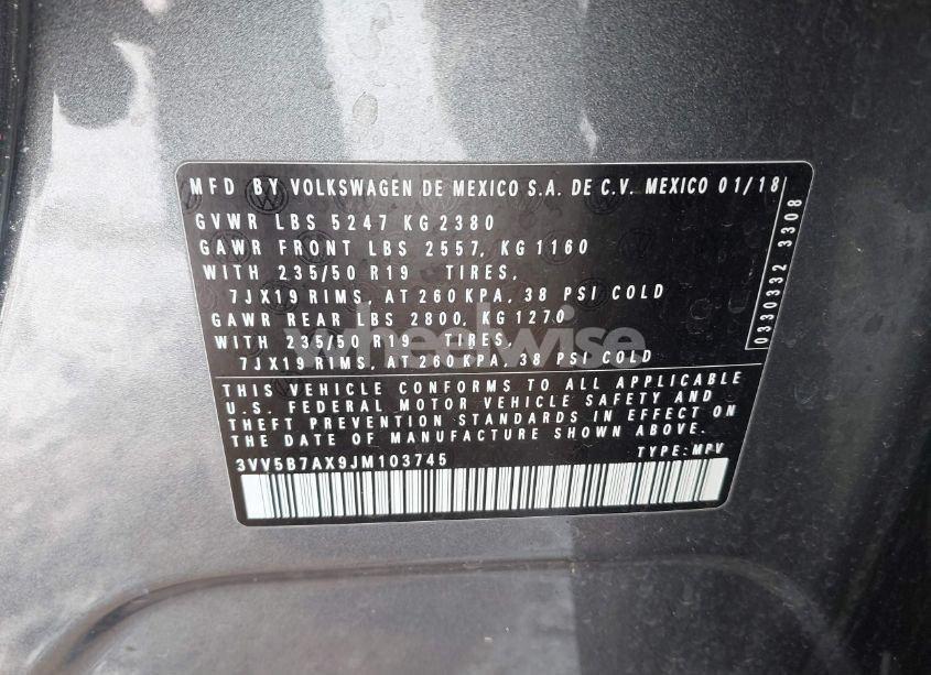 Photo 9 of 2018 Volkswagen Tiguan 2.0T SEL PREMIUM (VIN 3VV5B7AX9JM103745)