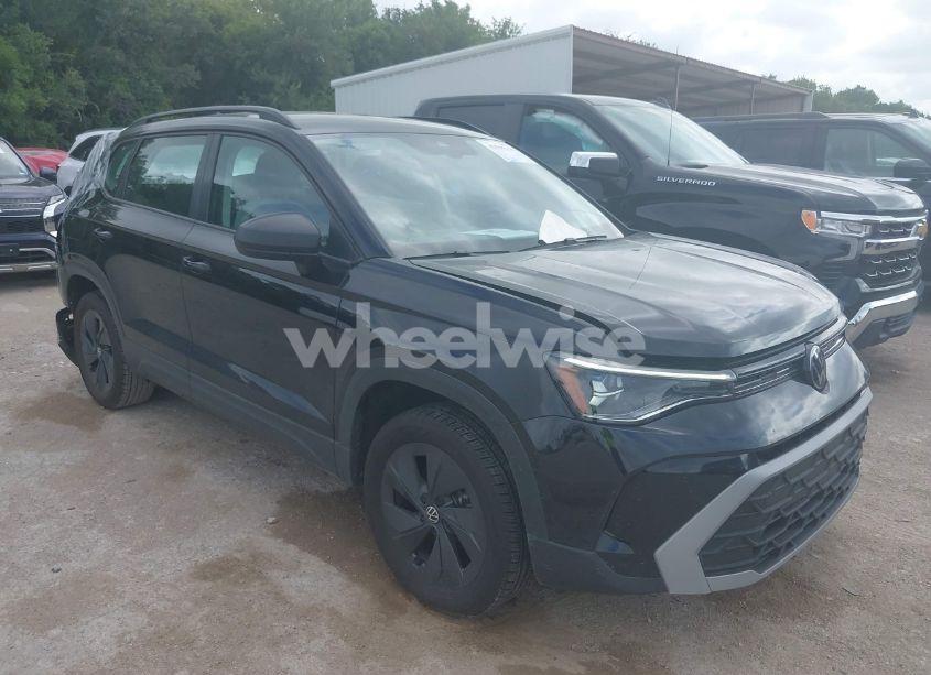 2025 Volkswagen Taos 1.5T S (VIN 3VV5C7B22SM032468) main photo