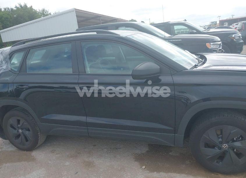 Photo 13 of 2025 Volkswagen Taos 1.5T S (VIN 3VV5C7B22SM032468)