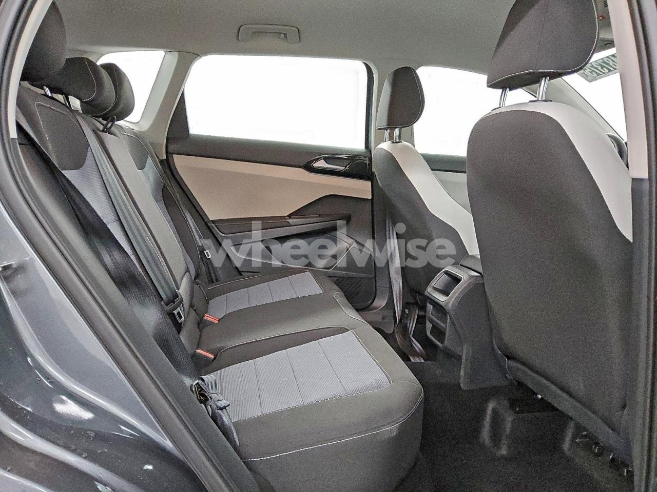 Photo 11 of 2026 VOLKSWAGEN TAOS S (VIN 3VV5C7B28TM010718)