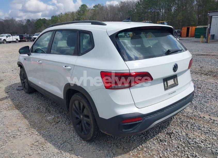 Photo 3 of 2024 Volkswagen Taos 1.5T S (VIN 3VV5X7B21RM011724)