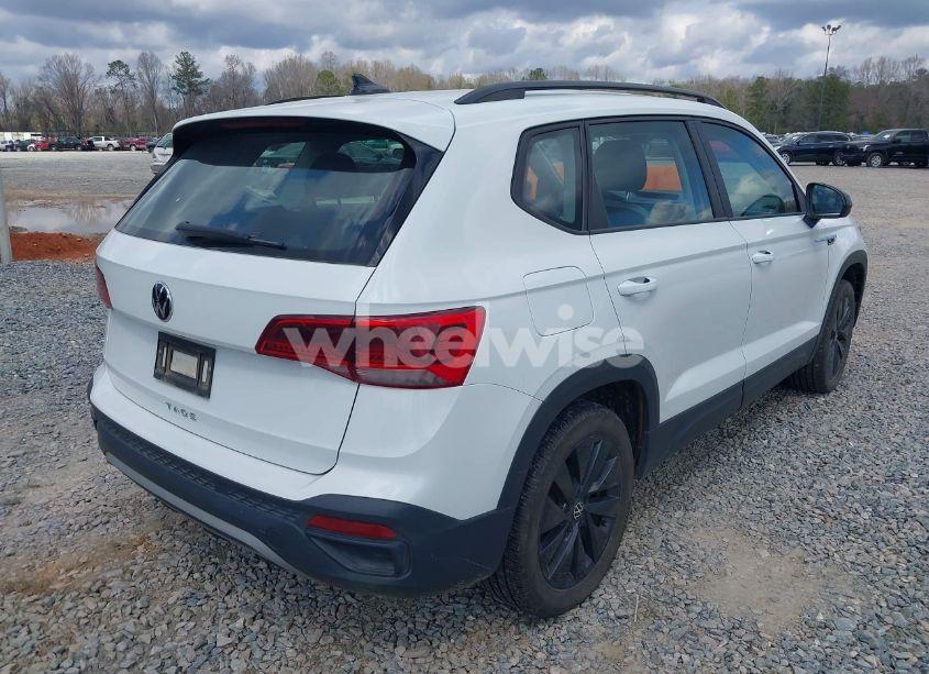Photo 4 of 2024 Volkswagen Taos 1.5T S (VIN 3VV5X7B21RM011724)