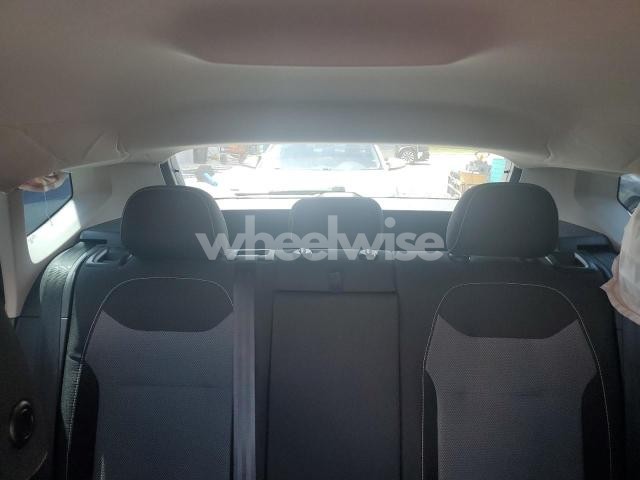 Photo 4 of 2024 VOLKSWAGEN TAOS S (VIN 3VV5X7B22RM079630)