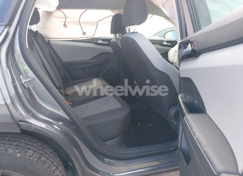 Photo 8 of 2024 Volkswagen Taos 1.5T S (VIN 3VV5X7B22RM104624)