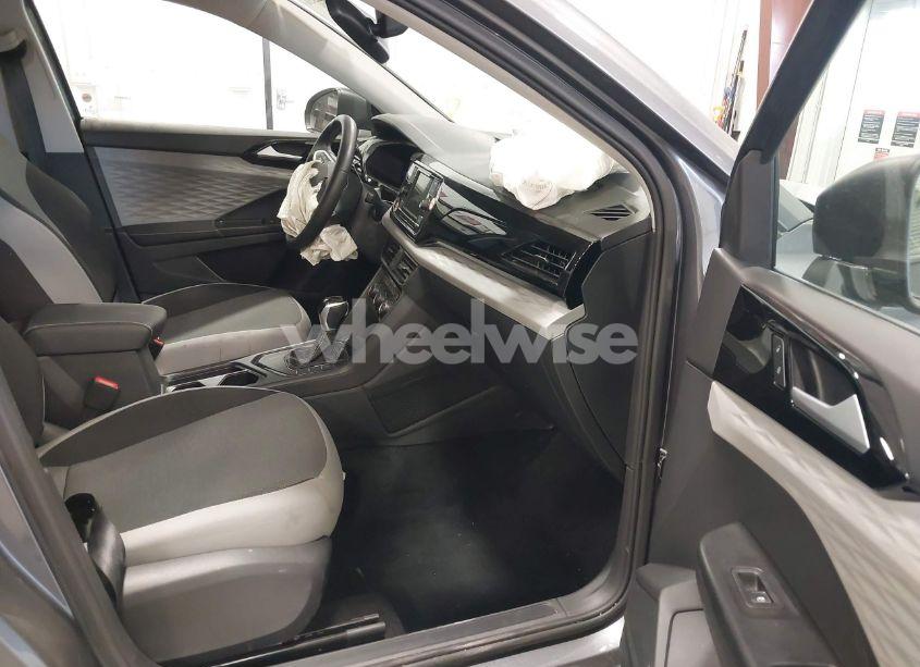 Photo 5 of 2024 Volkswagen Taos 1.5T S (VIN 3VV5X7B23RM002653)