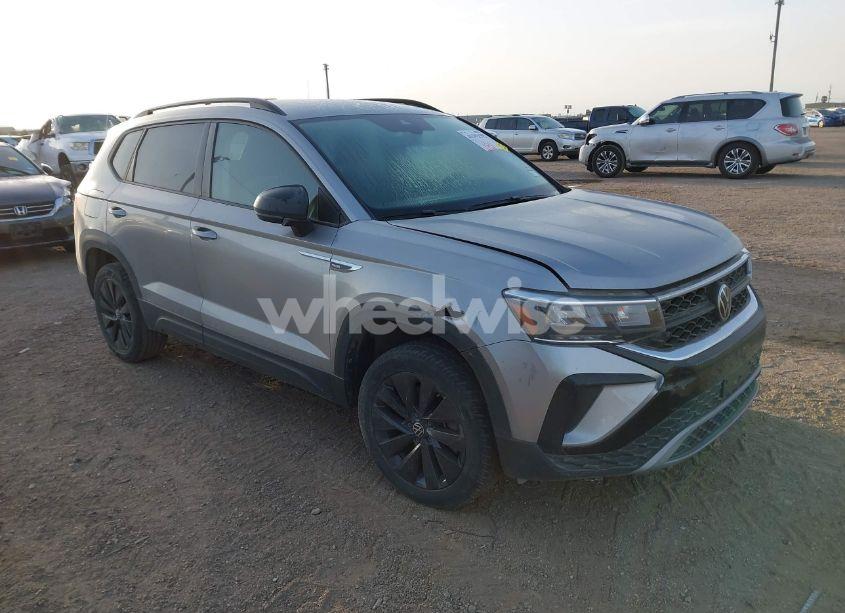 2024 Volkswagen Taos 1.5T S (VIN 3VV5X7B23RM005844) main photo