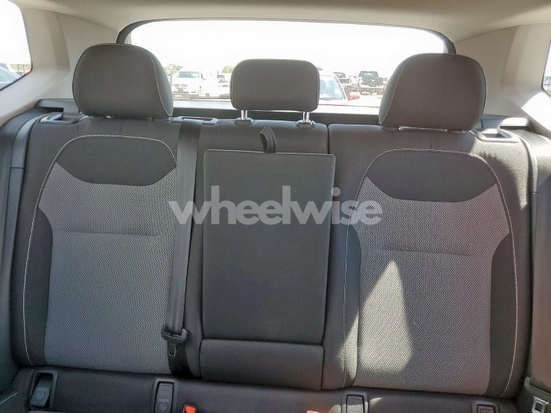 Photo 3 of 2024 VOLKSWAGEN TAOS S (VIN 3VV5X7B23RM043767)