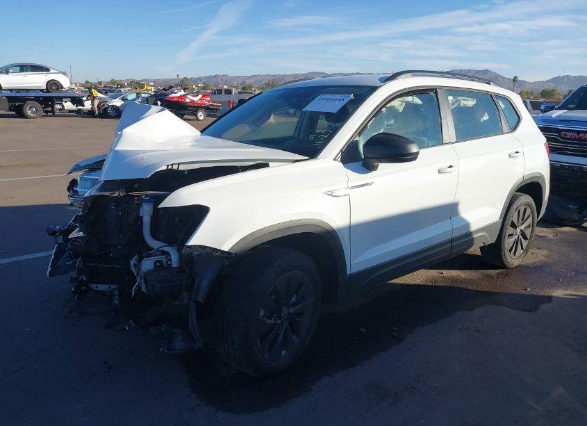 Photo 2 of 2024 Volkswagen Taos 1.5T S (VIN 3VV5X7B24RM032938)