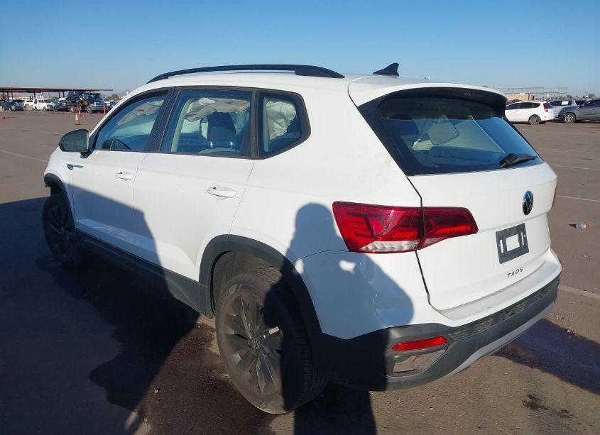 Photo 3 of 2024 Volkswagen Taos 1.5T S (VIN 3VV5X7B24RM032938)