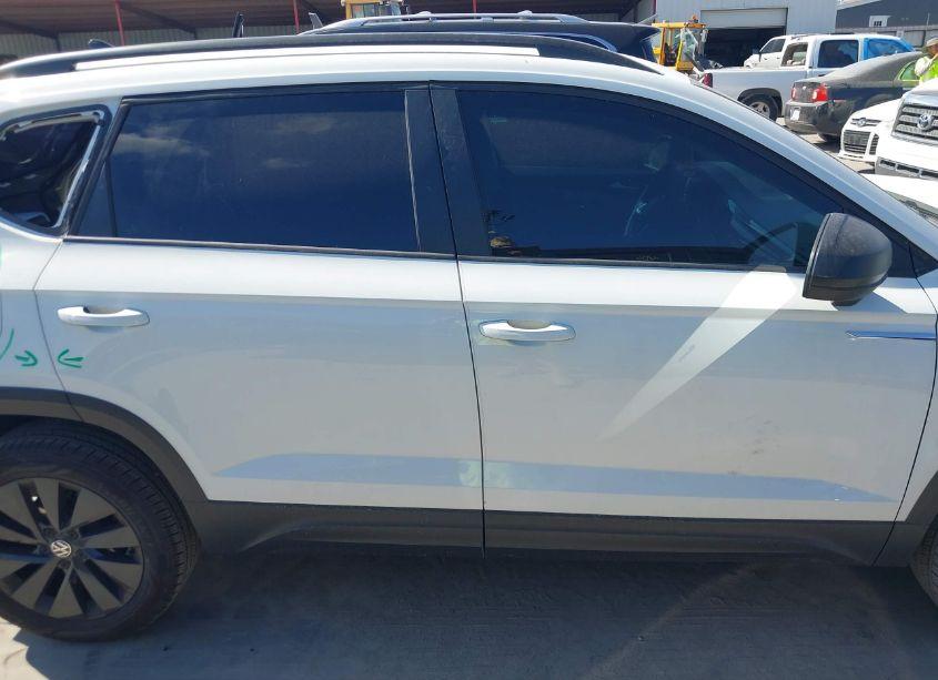 Photo 14 of 2024 Volkswagen Taos 1.5T S (VIN 3VV5X7B25RM047108)