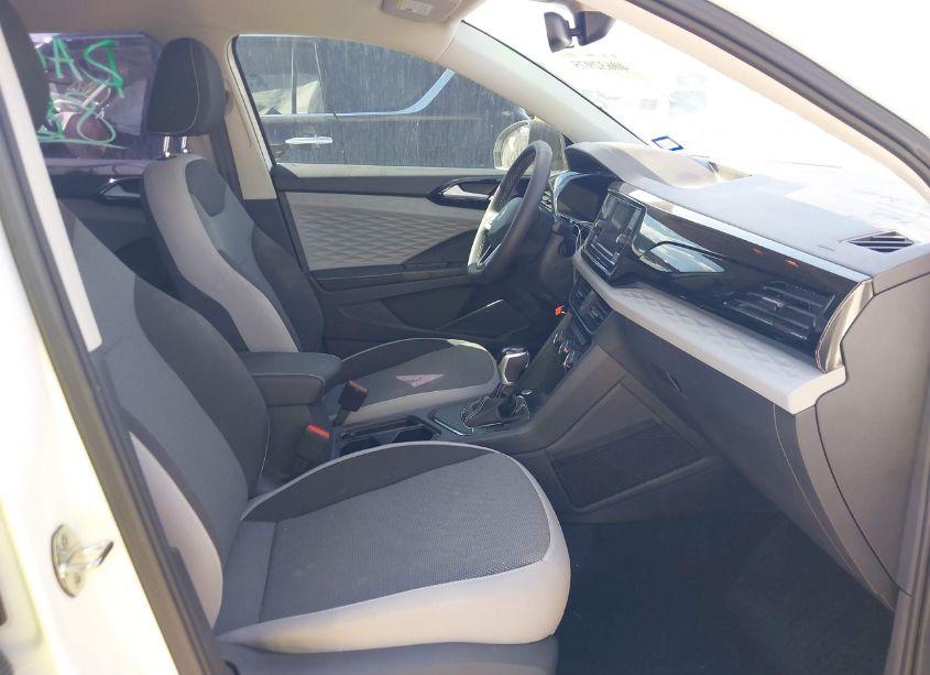 Photo 5 of 2024 Volkswagen Taos 1.5T S (VIN 3VV5X7B25RM047108)