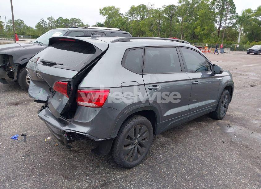 Photo 4 of 2024 Volkswagen Taos 1.5T S (VIN 3VV5X7B25RM104276)