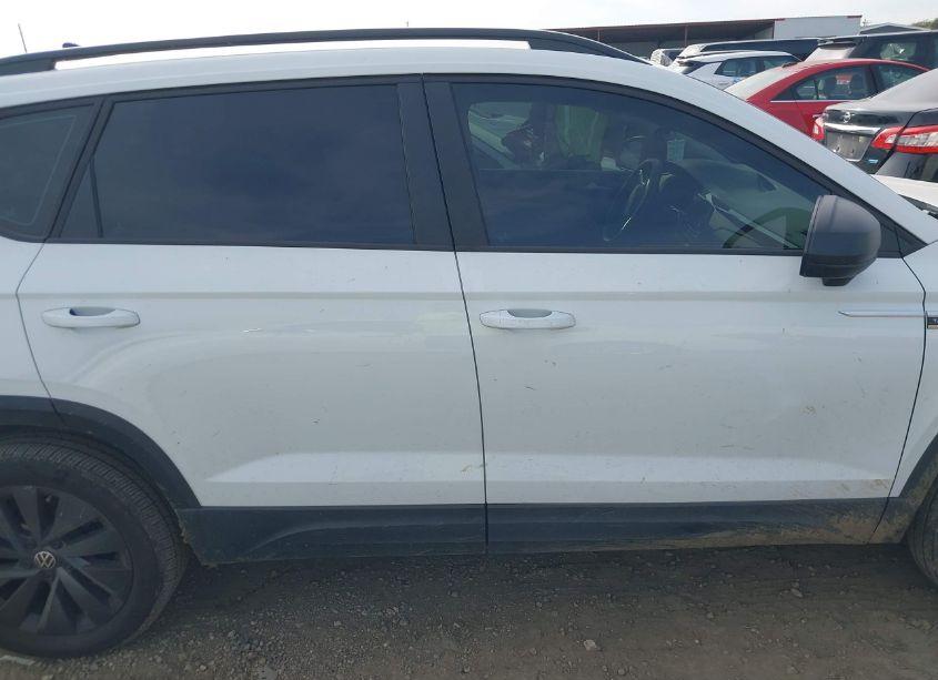 Photo 14 of 2024 Volkswagen Taos 1.5T S (VIN 3VV5X7B28RM044140)