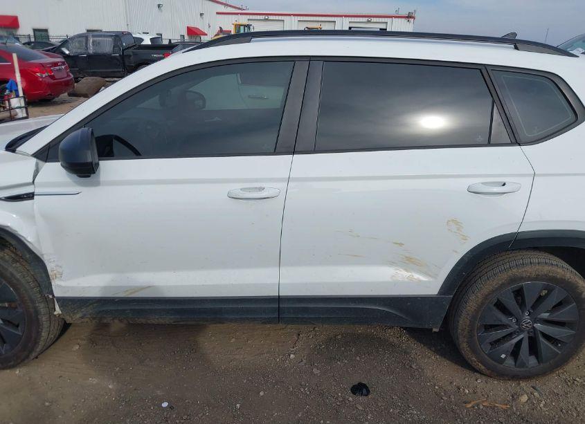 Photo 15 of 2024 Volkswagen Taos 1.5T S (VIN 3VV5X7B28RM044140)