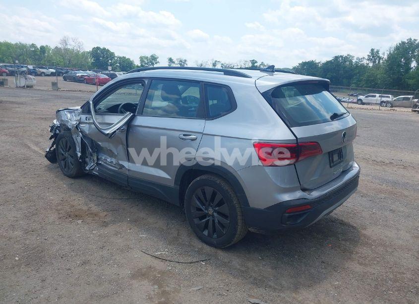 Photo 3 of 2024 Volkswagen Taos 1.5T S (VIN 3VV5X7B28RM054053)