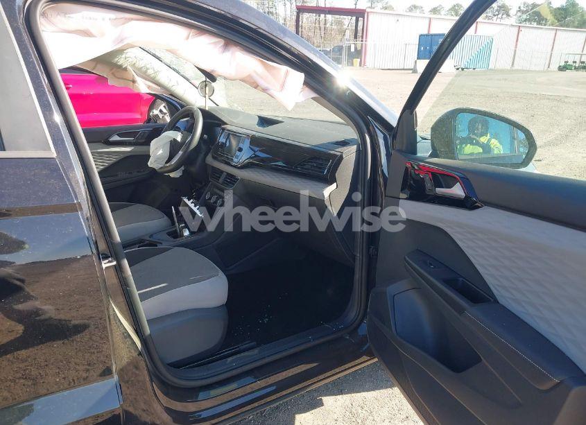 Photo 5 of 2024 Volkswagen Taos 1.5T S (VIN 3VV5X7B28RM054828)