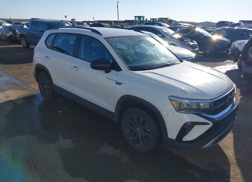 2024 Volkswagen Taos 1.5T S (VIN 3VV5X7B29RM024074) main photo