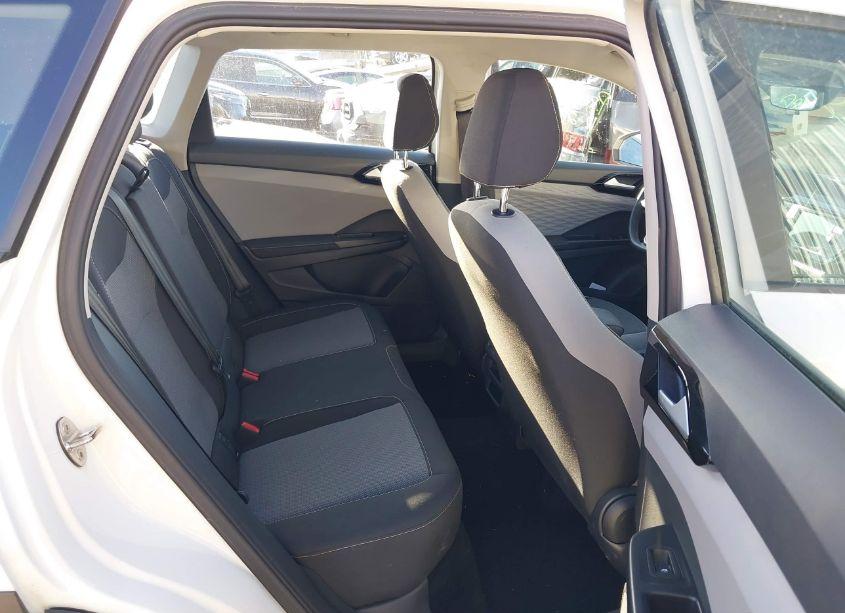 Photo 8 of 2024 Volkswagen Taos 1.5T S (VIN 3VV5X7B29RM024074)