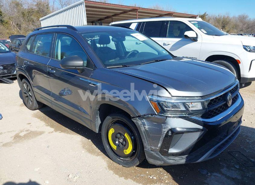 2024 Volkswagen Taos 1.5T S (VIN 3VV5X7B2XRM001614) main photo