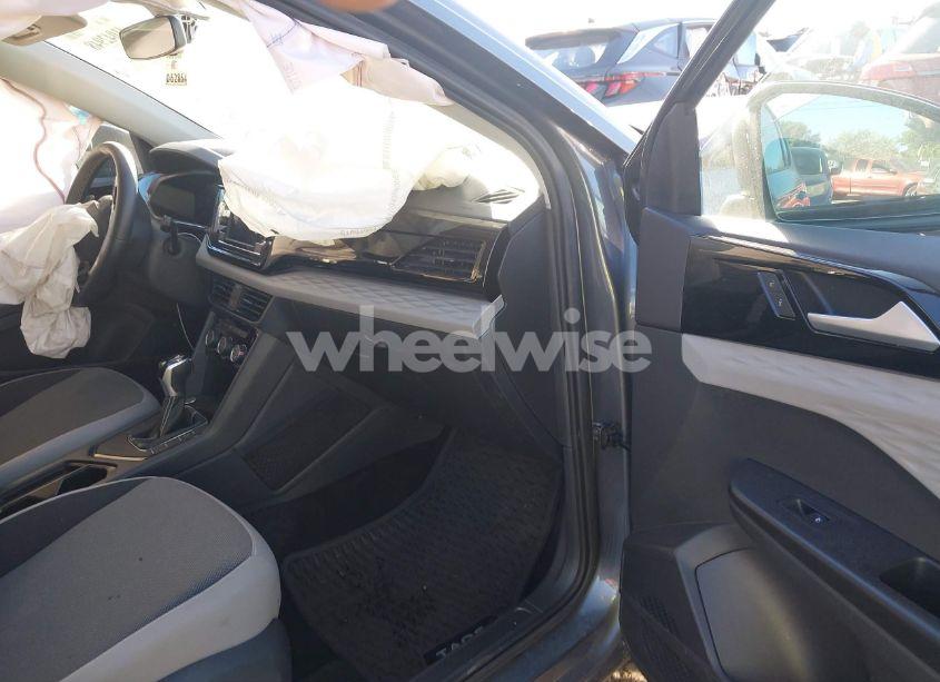 Photo 5 of 2024 Volkswagen Taos 1.5T S (VIN 3VV5X7B2XRM003346)