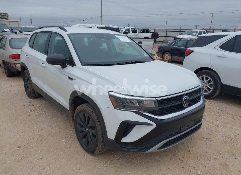 2024 Volkswagen Taos 1.5T S (VIN 3VV5X7B2XRM027730) main photo