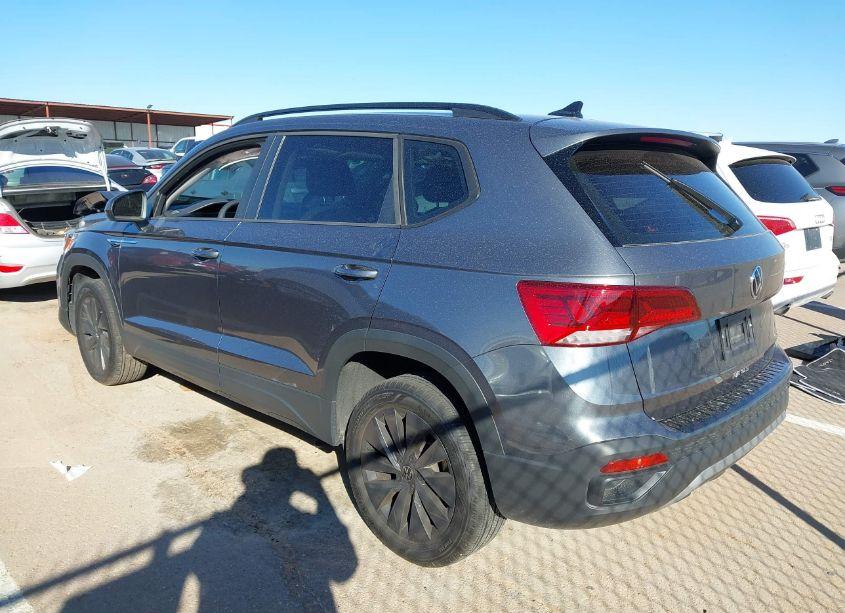 Photo 3 of 2024 Volkswagen Taos 1.5T S (VIN 3VV5X7B2XRM052837)