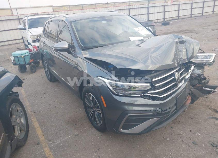 2024 Volkswagen Tiguan 2.0T WOLFSBURG EDITION (VIN 3VV6B7AX4RM234467) main photo