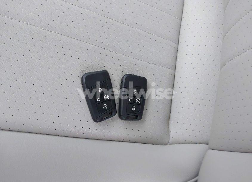 Photo 11 of 2023 Volkswagen Tiguan 2.0T SE R-LINE BLACK (VIN 3VV8B7AX0PM014491)