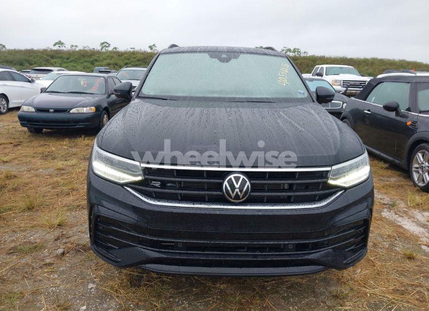 Photo 12 of 2023 Volkswagen Tiguan 2.0T SE R-LINE BLACK (VIN 3VV8B7AX0PM014491)