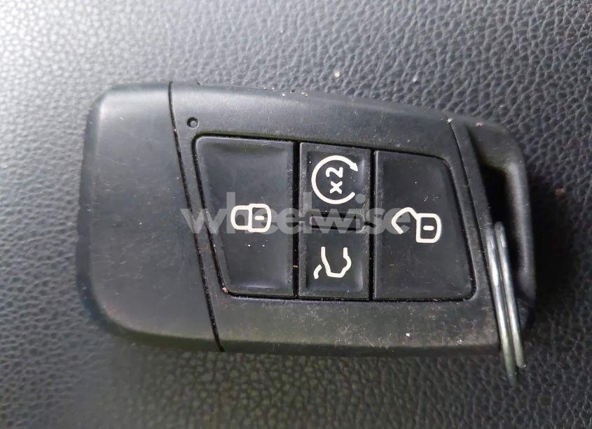 Photo 11 of 2023 Volkswagen Tiguan 2.0T SE R-LINE BLACK (VIN 3VV8B7AX3PM073289)