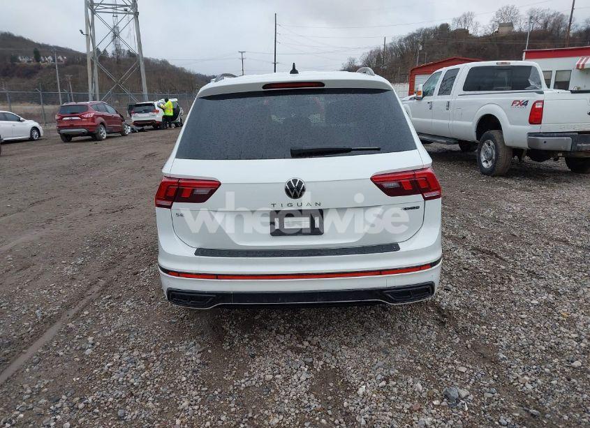 Photo 17 of 2023 Volkswagen Tiguan 2.0T SE R-LINE BLACK (VIN 3VV8B7AX3PM073289)