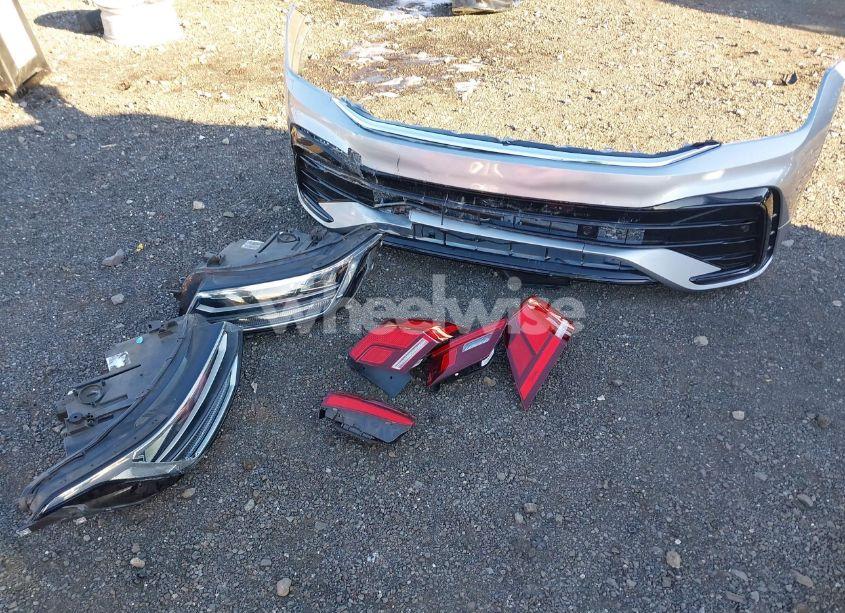 Photo 12 of 2022 Volkswagen Tiguan 2.0T SE R-LINE BLACK (VIN 3VV8B7AX4NM048852)