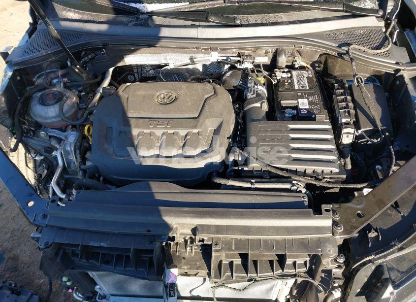 Photo 10 of 2022 Volkswagen Tiguan 2.0T SE R-LINE BLACK (VIN 3VV8B7AX7NM165440)