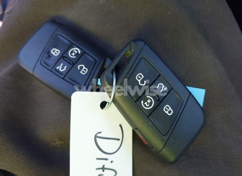 Photo 11 of 2022 Volkswagen Tiguan 2.0T SE R-LINE BLACK (VIN 3VV8B7AX7NM165440)