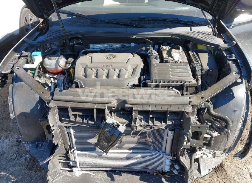 Photo 10 of 2024 Volkswagen Tiguan 2.0T SE R-LINE BLACK (VIN 3VV8B7AX7RM138695)