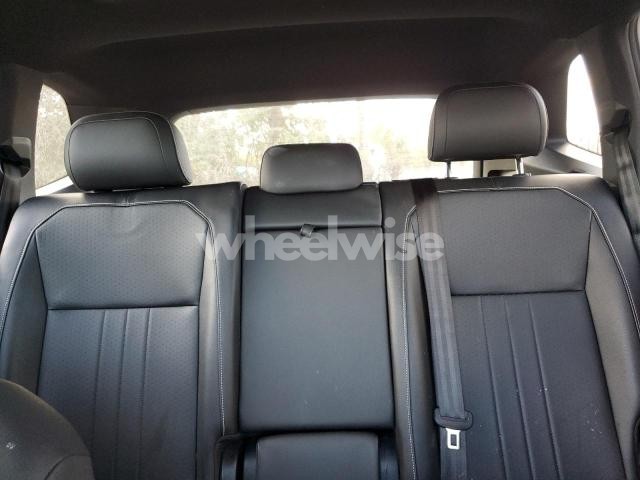 Photo 10 of 2023 VOLKSWAGEN TIGUAN SE R-LINE BLACK N/A (VIN 3VV8B7AX8PM018854)