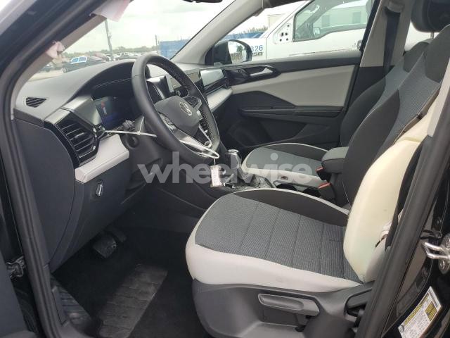 Photo 8 of 2025 VOLKSWAGEN TAOS S (VIN 3VV8C7B2XSM034370)