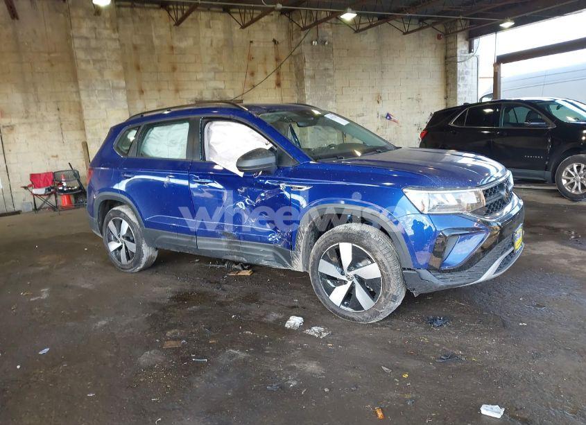 2024 Volkswagen Taos 1.5T S (VIN 3VV8X7B22RM118827) main photo