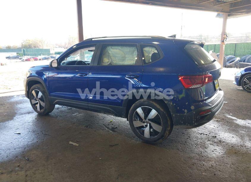 Photo 3 of 2024 Volkswagen Taos 1.5T S (VIN 3VV8X7B22RM118827)