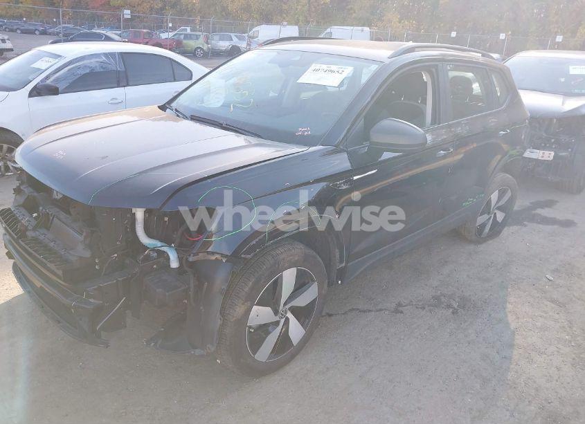 Photo 2 of 2024 Volkswagen Taos 1.5T S (VIN 3VV8X7B23RM033916)
