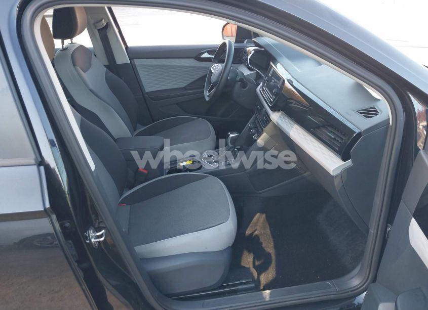 Photo 5 of 2024 Volkswagen Taos 1.5T S (VIN 3VV8X7B23RM033916)