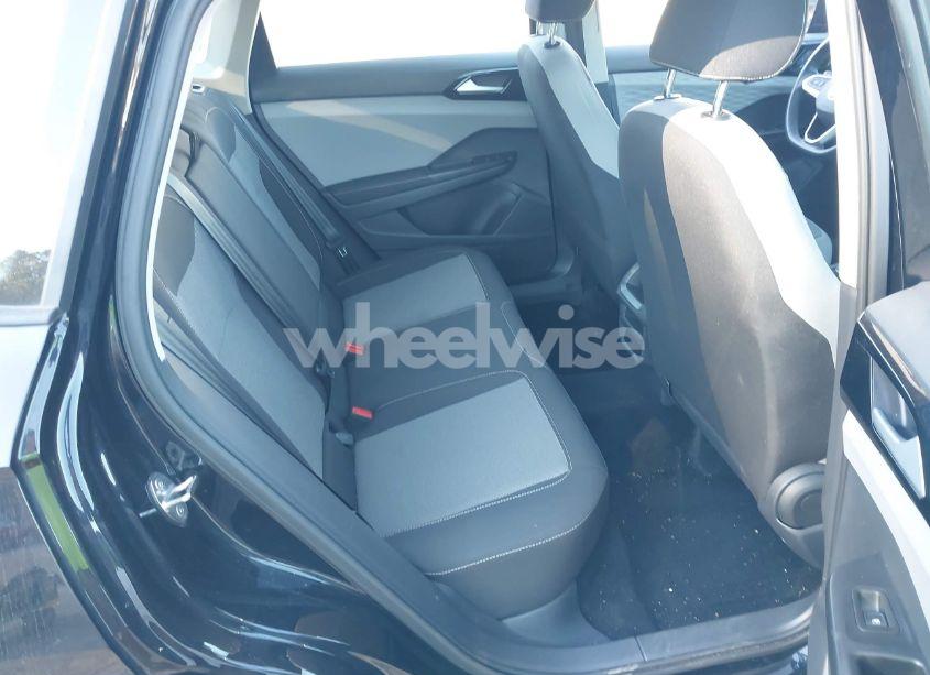 Photo 8 of 2024 Volkswagen Taos 1.5T S (VIN 3VV8X7B23RM033916)