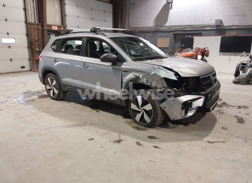 2024 Volkswagen Taos 1.5T S (VIN 3VV8X7B26RM039791) main photo